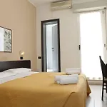 Dina Hotel Rímini