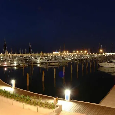 Dina Hotel 3*