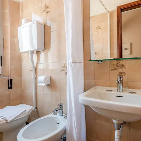 Hotel Dina Rímini